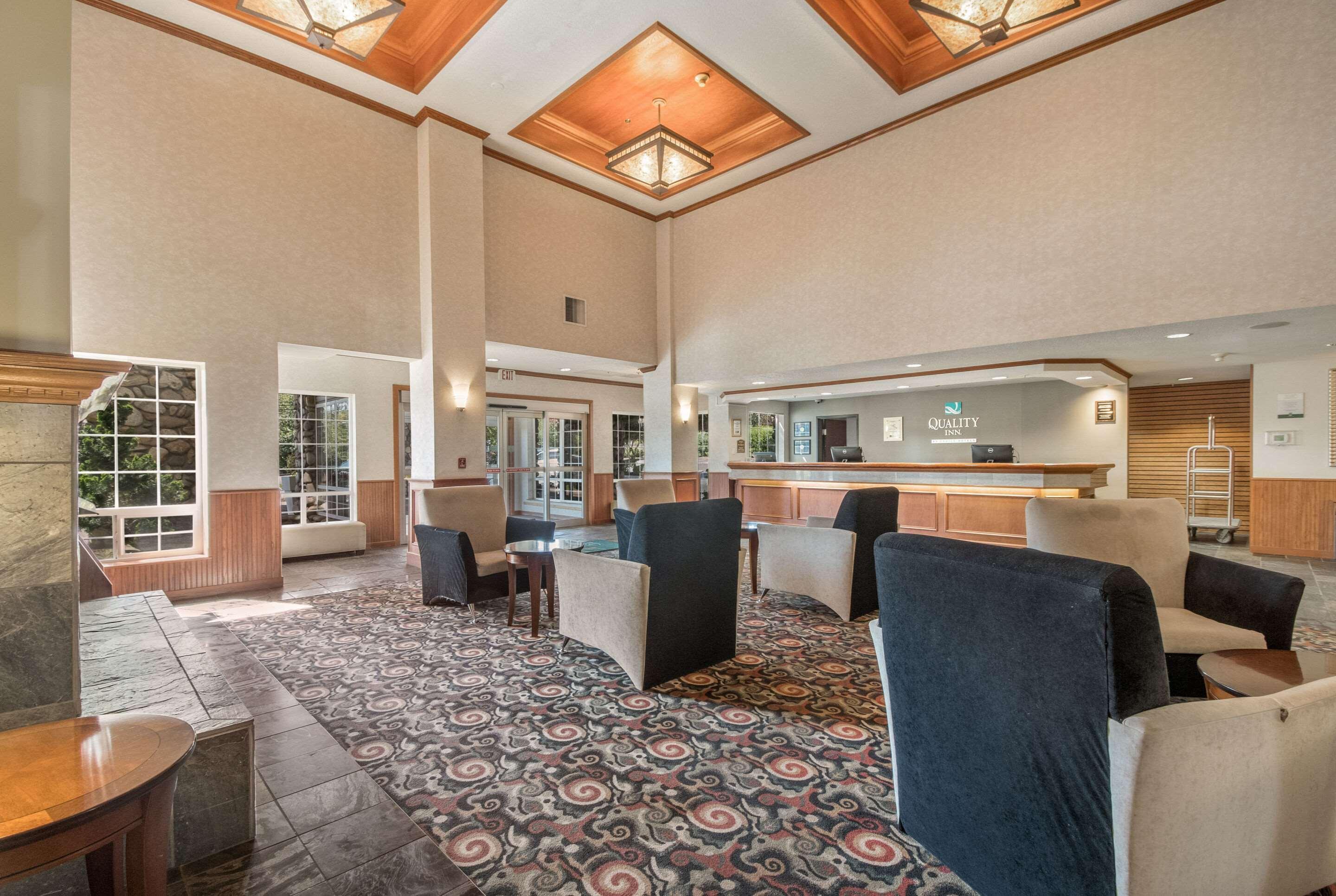 Quality Inn Gresham Buitenkant foto